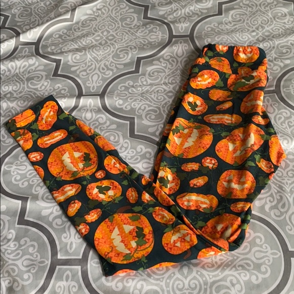 🎃LuLaRoe Leggings🎃 - Picture 1 of 4